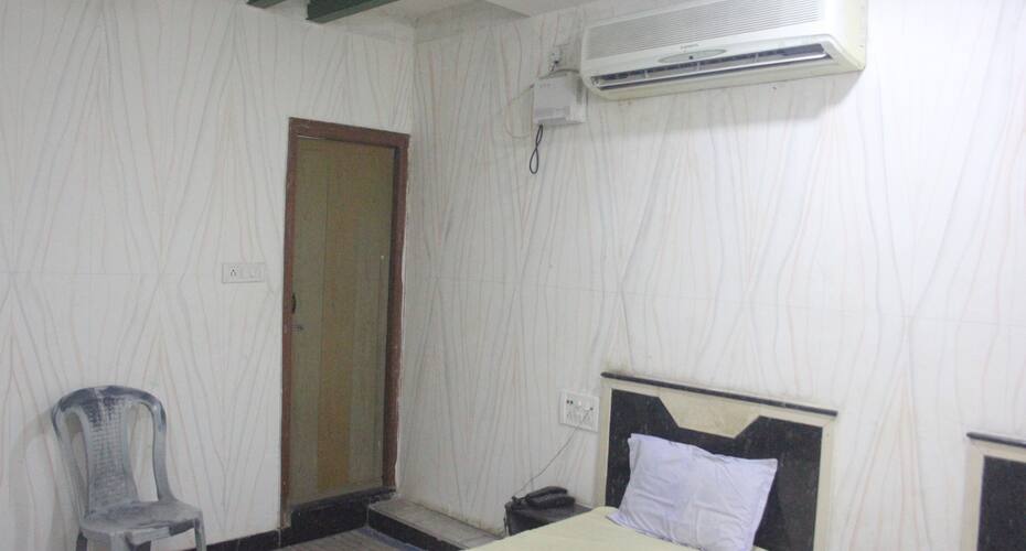 Hotel Ashiyana, Raipur 3